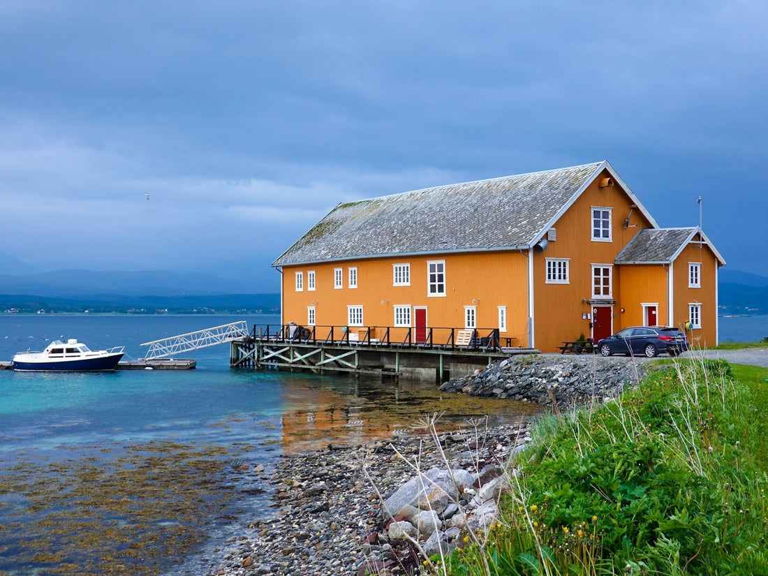 Handelsgården Sandtorgholmen - en kystperle i Troms
